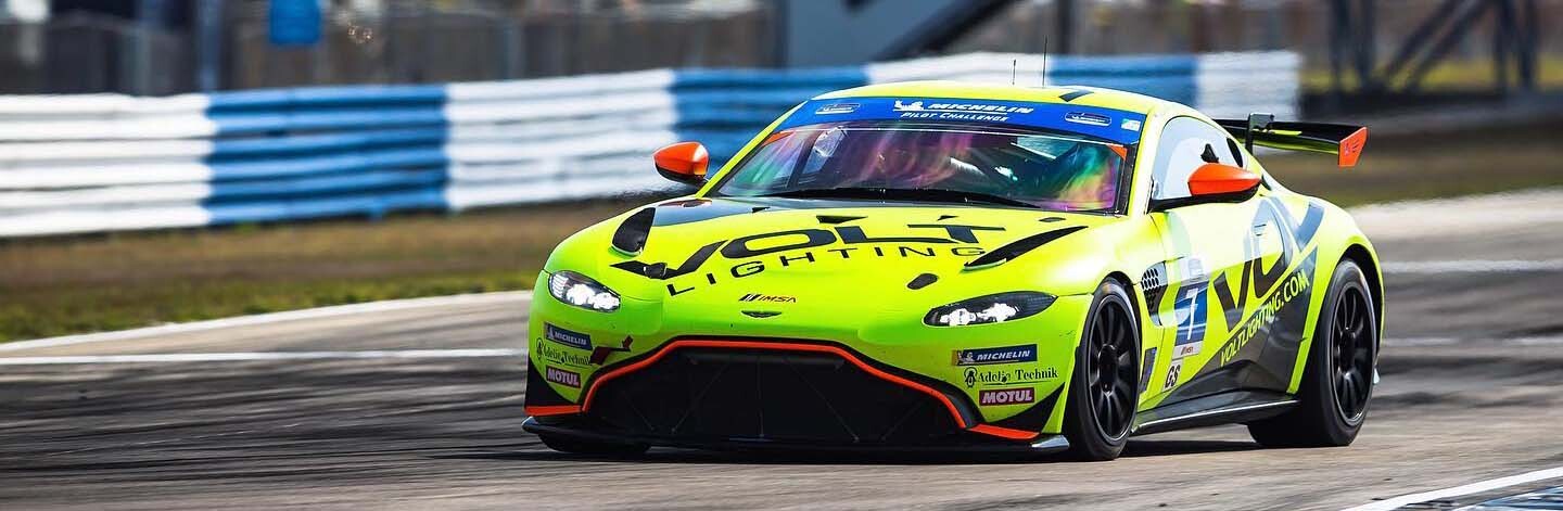 ASTON MARTIN VANTAGE GT4 阿斯顿·马丁·VANTANTY GT4
